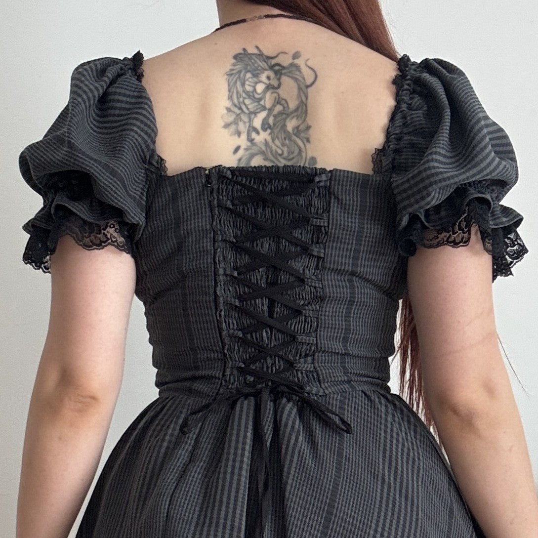 Add: Adjustable Lace Up Back
