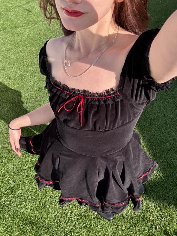 Amelie Dress in Velvet