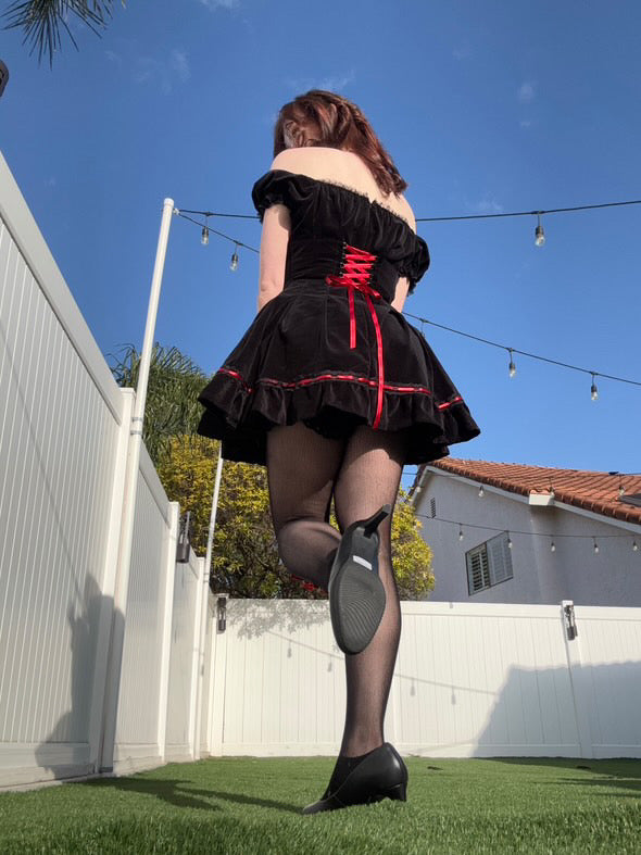 Amelie Dress in Velvet