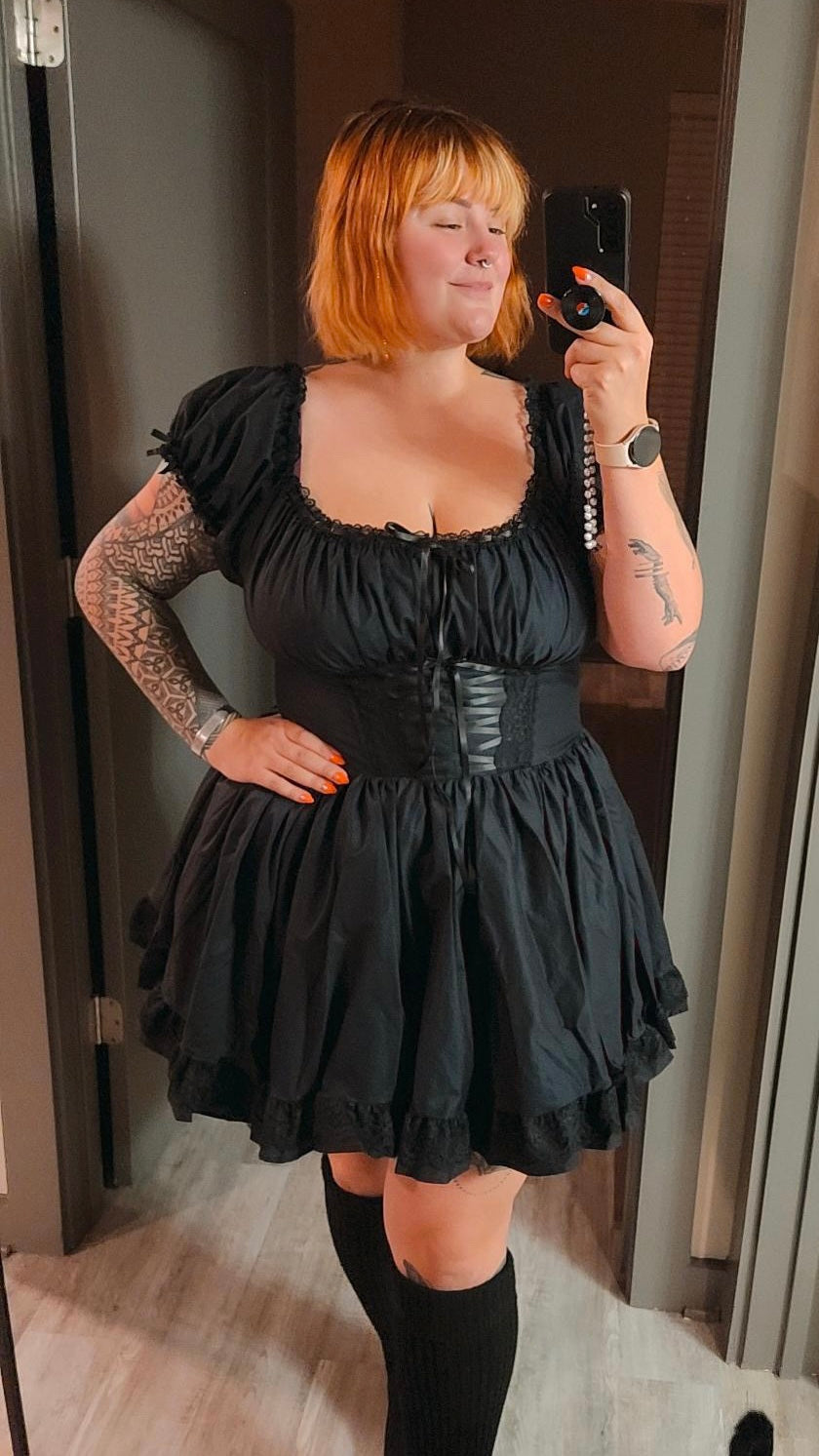 Frilie Dress in Black Cotton