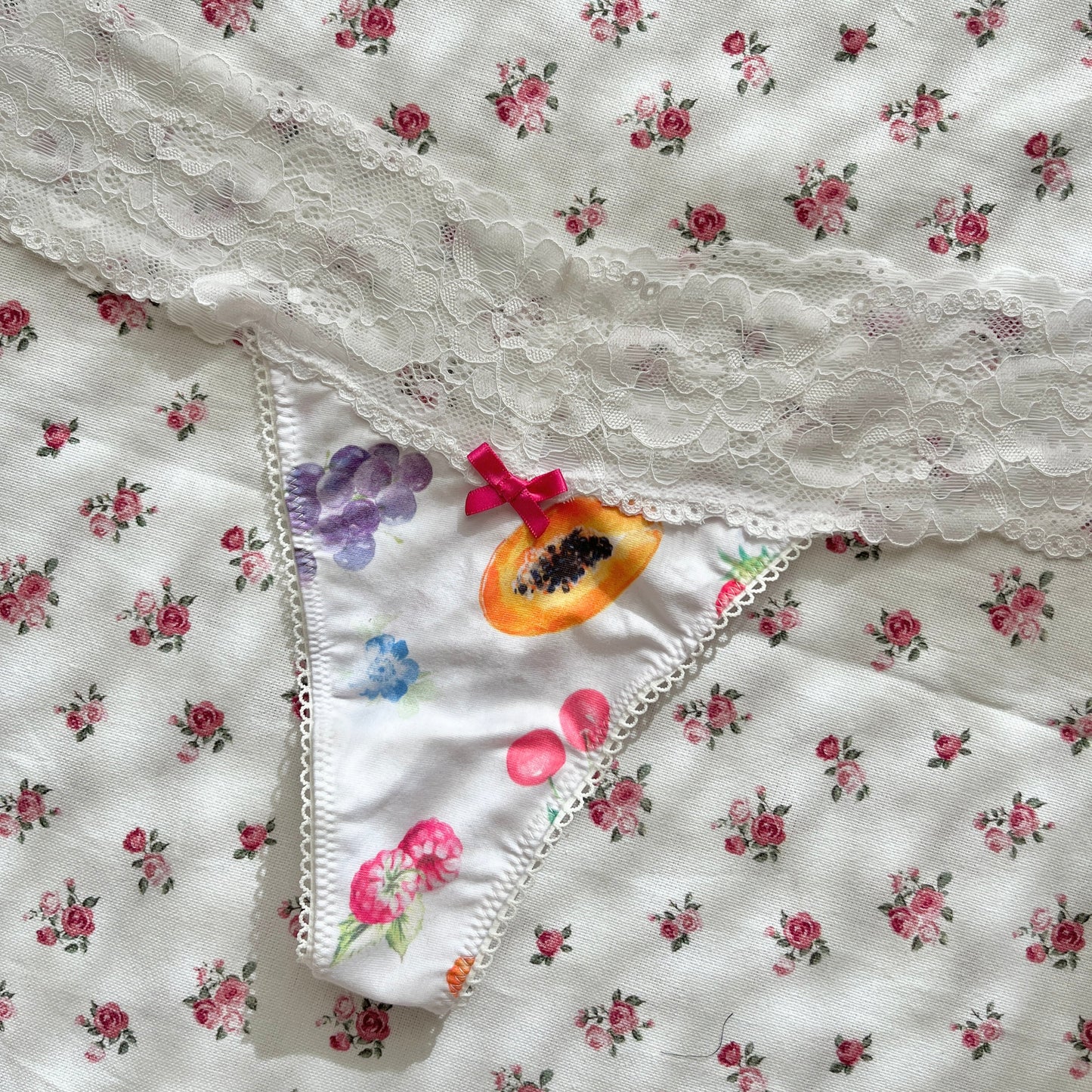 Fruity Thong (L) - minor imperfections