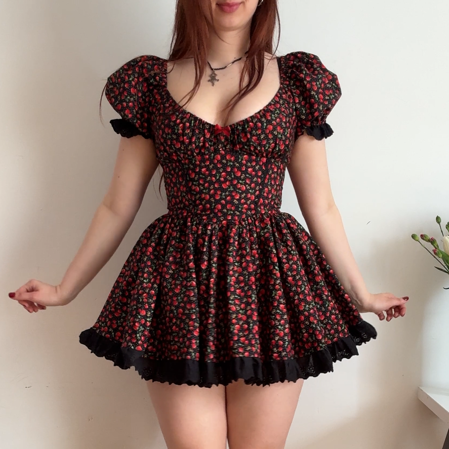 StrawberryBlack